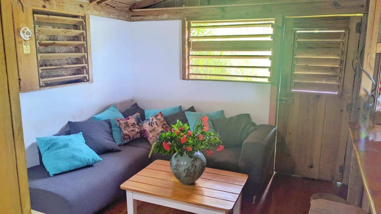 Guanaja Backpackers Hostel Esterno foto
